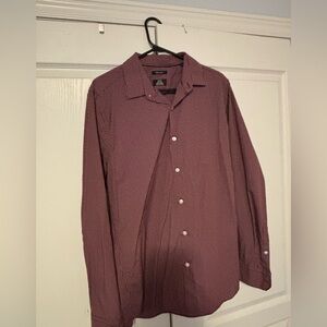 EUC RW&Co long sleeve dress shirt - men’s large - slim fit stretch - burgundy